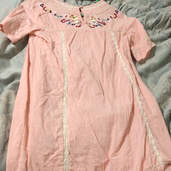 Embroidered dress - Picture 2 of 2